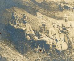 NP-Musiciens-soldats-pendant-la-Grande-Guerre-photographie