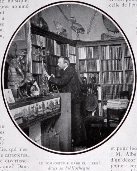 Gabriel Pierné dans sa bibliothèque
